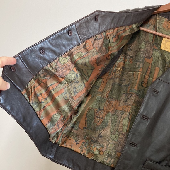 Vintage Leather Vest Mens 36 Brown Button Up Waistcoat Western Olde Hide House - Picture 9 of 15
